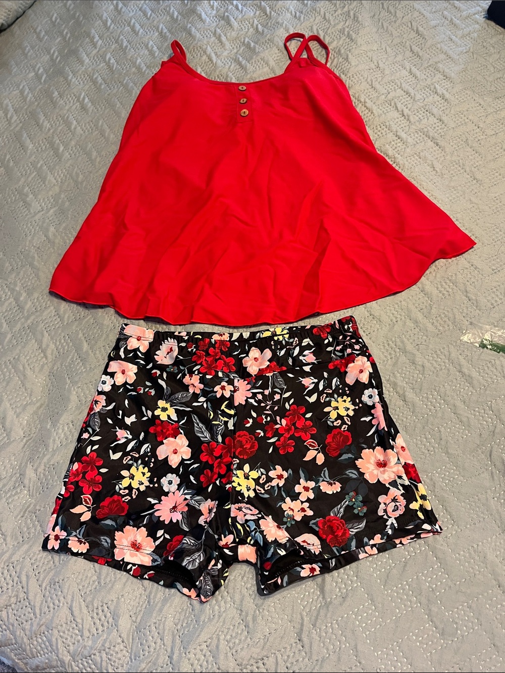 Younique Red Tank Top with Black Floral Tankini Swim Set size S